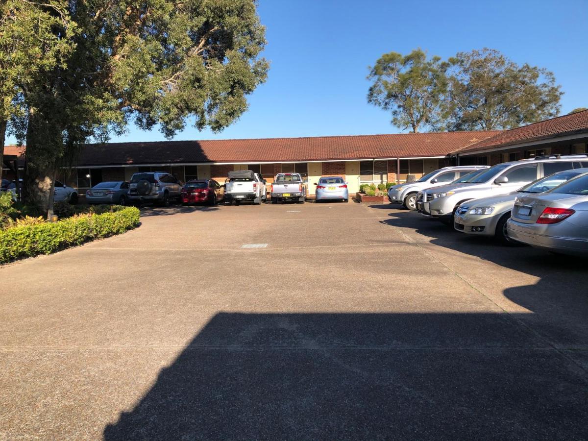 Lake Macquarie Motor Inn Belmont Eksteriør billede