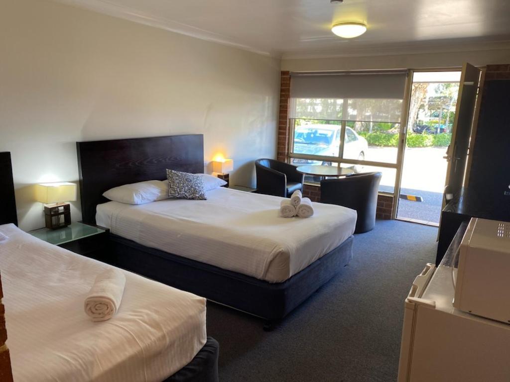 Lake Macquarie Motor Inn Belmont Eksteriør billede